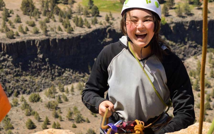 rock climbing summer program for teens in oregon